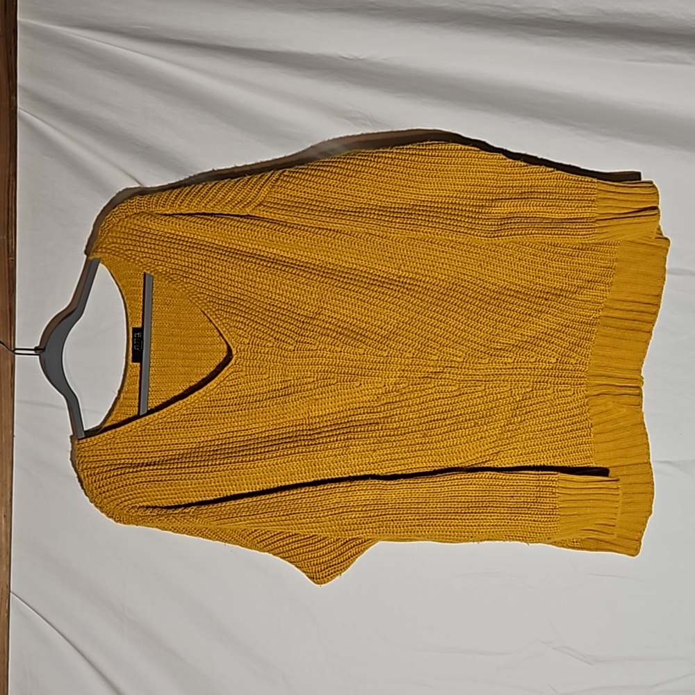 🚨3 for $20🚨 A.N.A Womens crocheted sweater